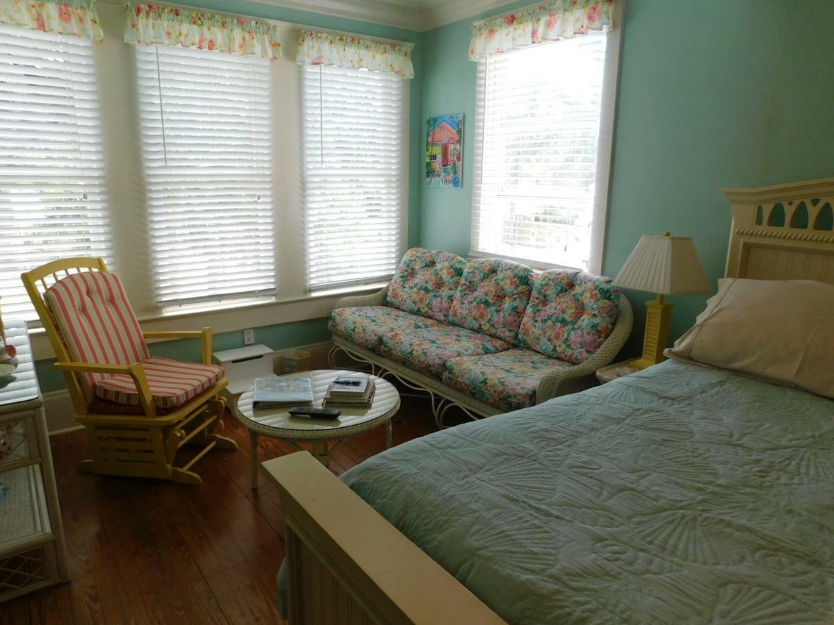 The River Lily Daytona Beach Habitación foto